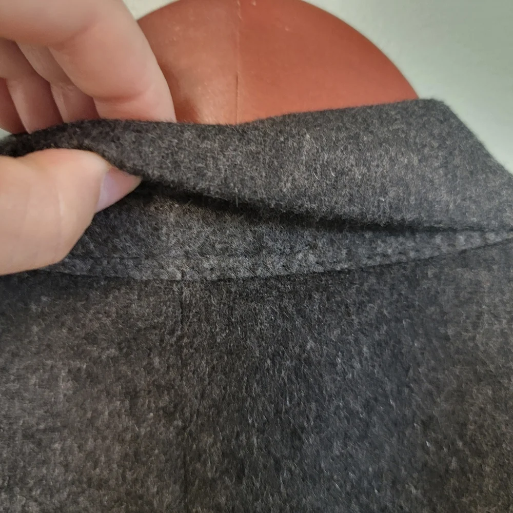 Jos A Bank 100% Cashmere Charcoal Gray Men's Blazer Size 41R 2B Sportcoat Career